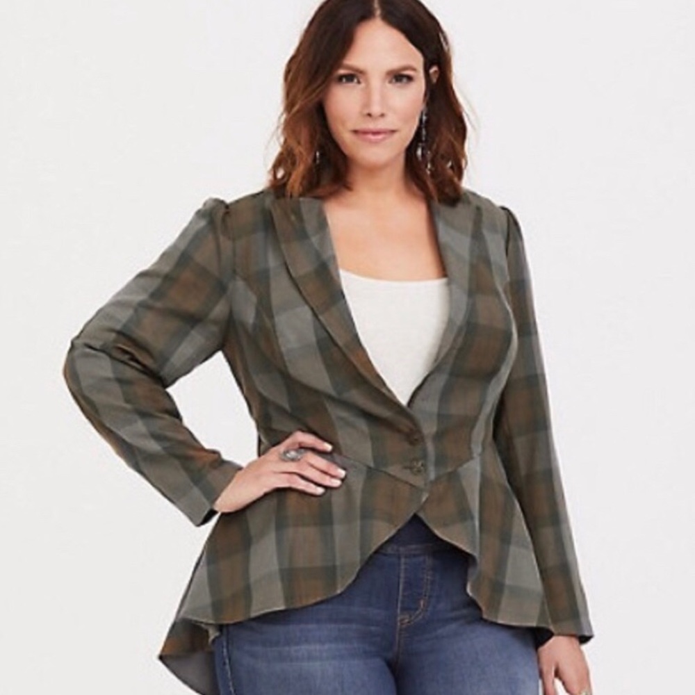 TORRID OUTLANDER PLAID LACE-UP JACKET size 2 NWT